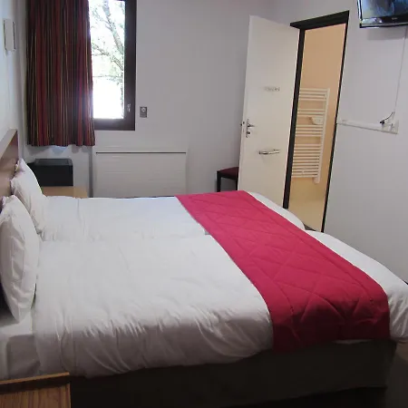 Le Joseph Hotell 2*